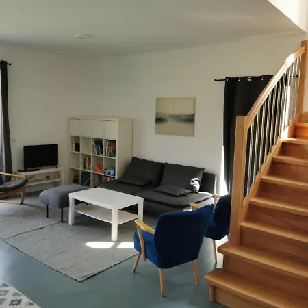 Das Weisse Haus Mit Boddenblick Ferienhaus