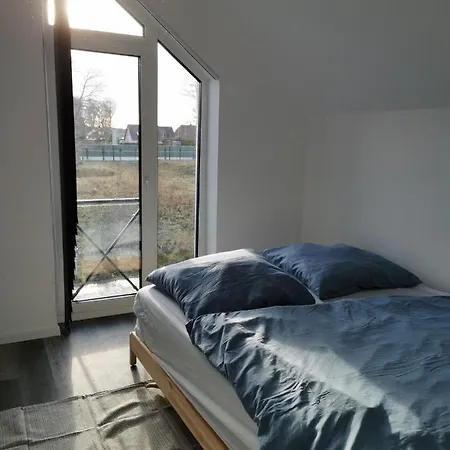 Das Weisse Haus Mit Boddenblick Ferienhaus *