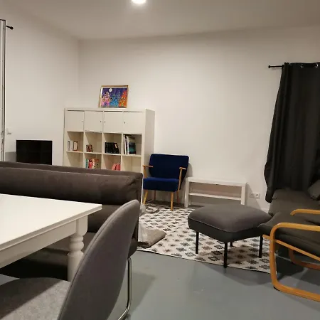 Das Weisse Haus Mit Boddenblick Ferienhaus